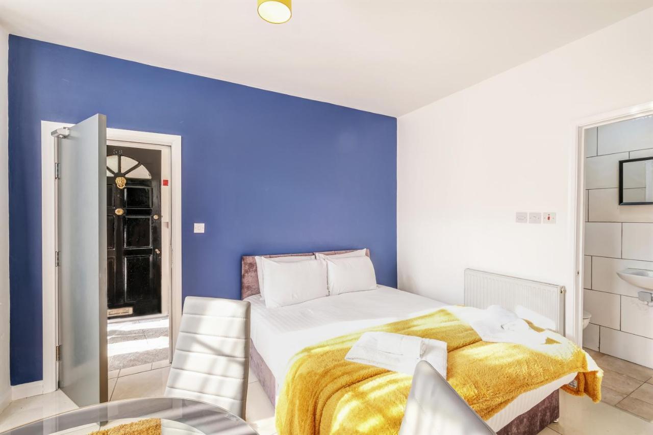 Fernbank Rooms Sudbury Hill, Harrow, Self-Contained Studios With En-Suite Harrow on the Hill Екстериор снимка