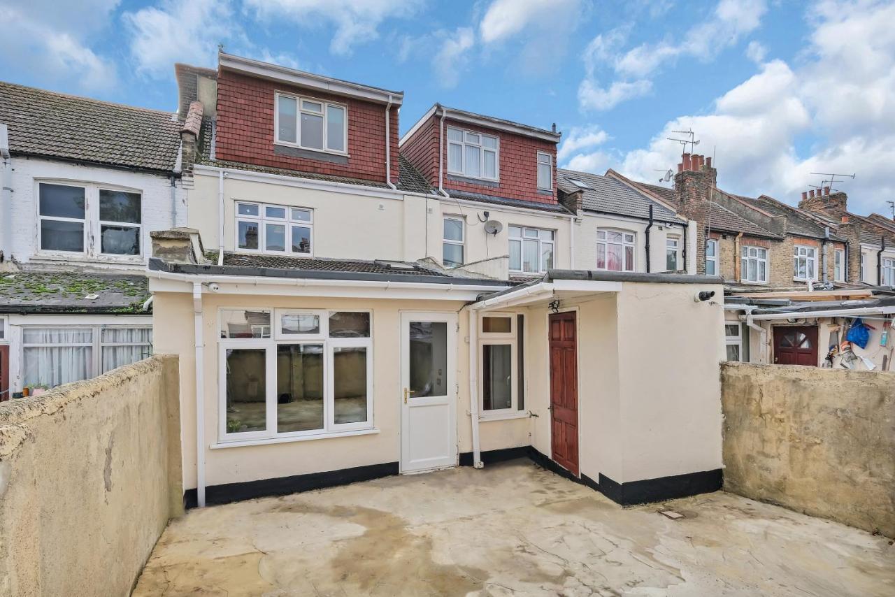 Fernbank Rooms Sudbury Hill, Harrow, Self-Contained Studios With En-Suite Harrow on the Hill Екстериор снимка