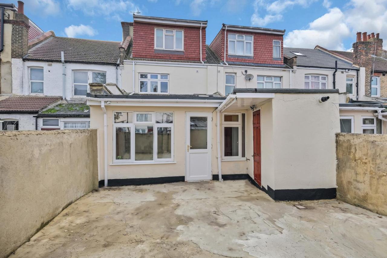 Fernbank Rooms Sudbury Hill, Harrow, Self-Contained Studios With En-Suite Harrow on the Hill Екстериор снимка