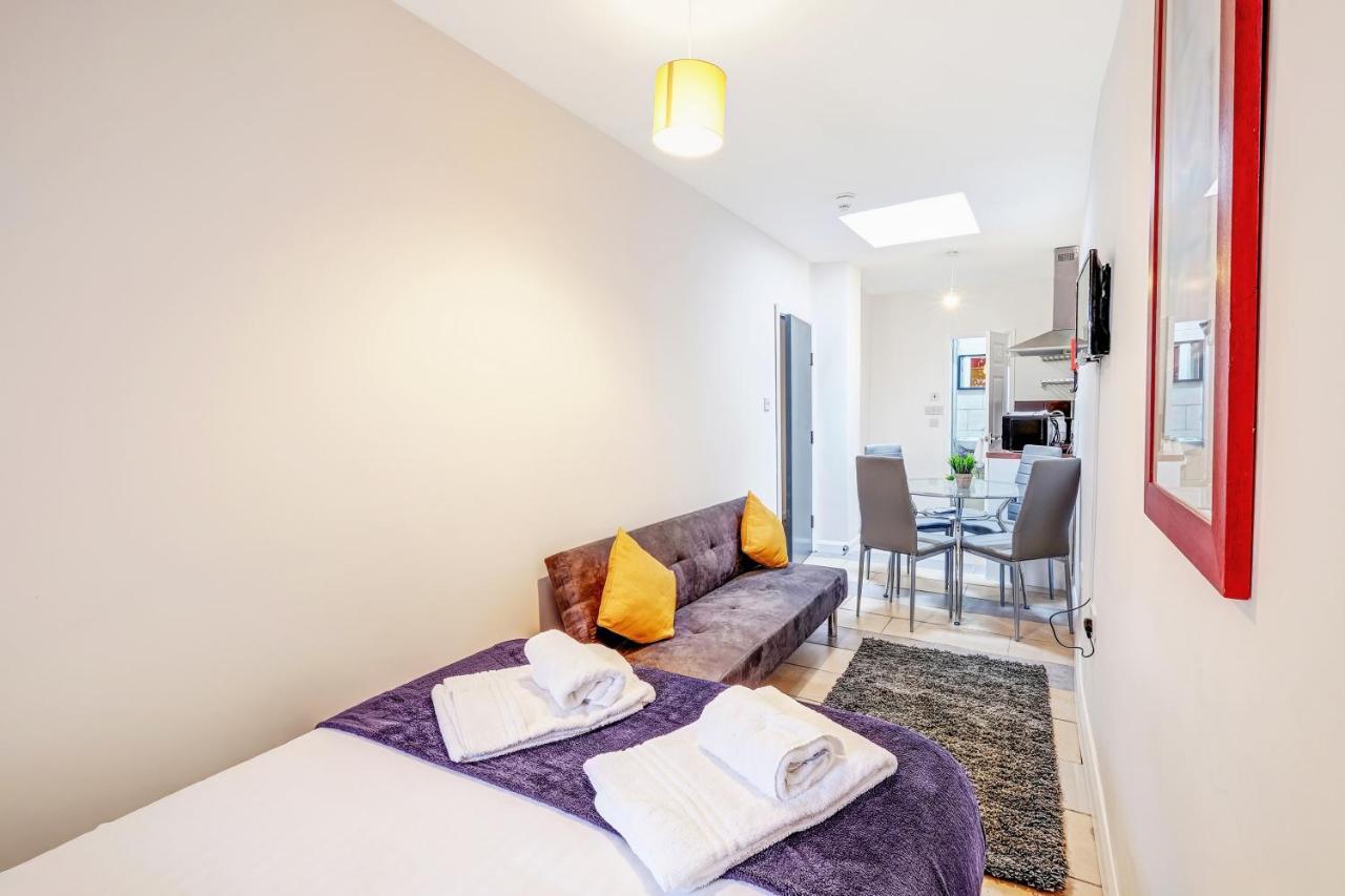 Fernbank Rooms Sudbury Hill, Harrow, Self-Contained Studios With En-Suite Harrow on the Hill Екстериор снимка