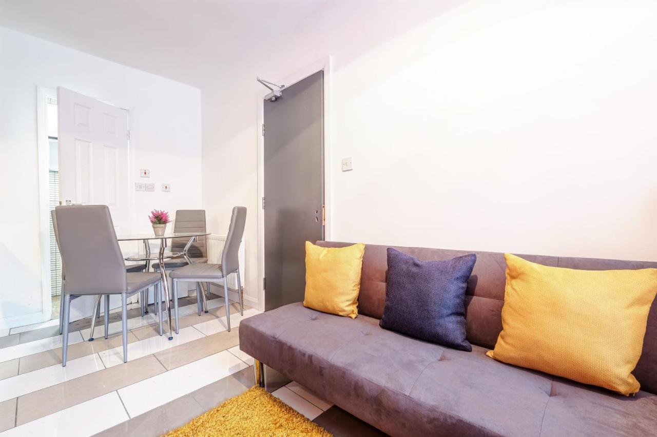 Fernbank Rooms Sudbury Hill, Harrow, Self-Contained Studios With En-Suite Harrow on the Hill Екстериор снимка