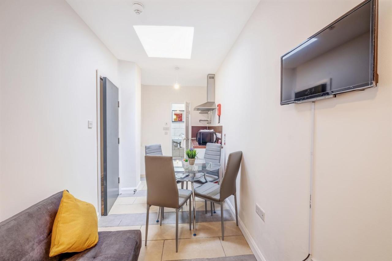 Fernbank Rooms Sudbury Hill, Harrow, Self-Contained Studios With En-Suite Harrow on the Hill Екстериор снимка