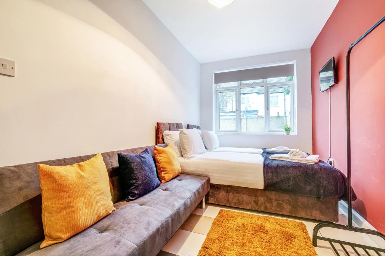 Fernbank Rooms Sudbury Hill, Harrow, Self-Contained Studios With En-Suite Harrow on the Hill Екстериор снимка